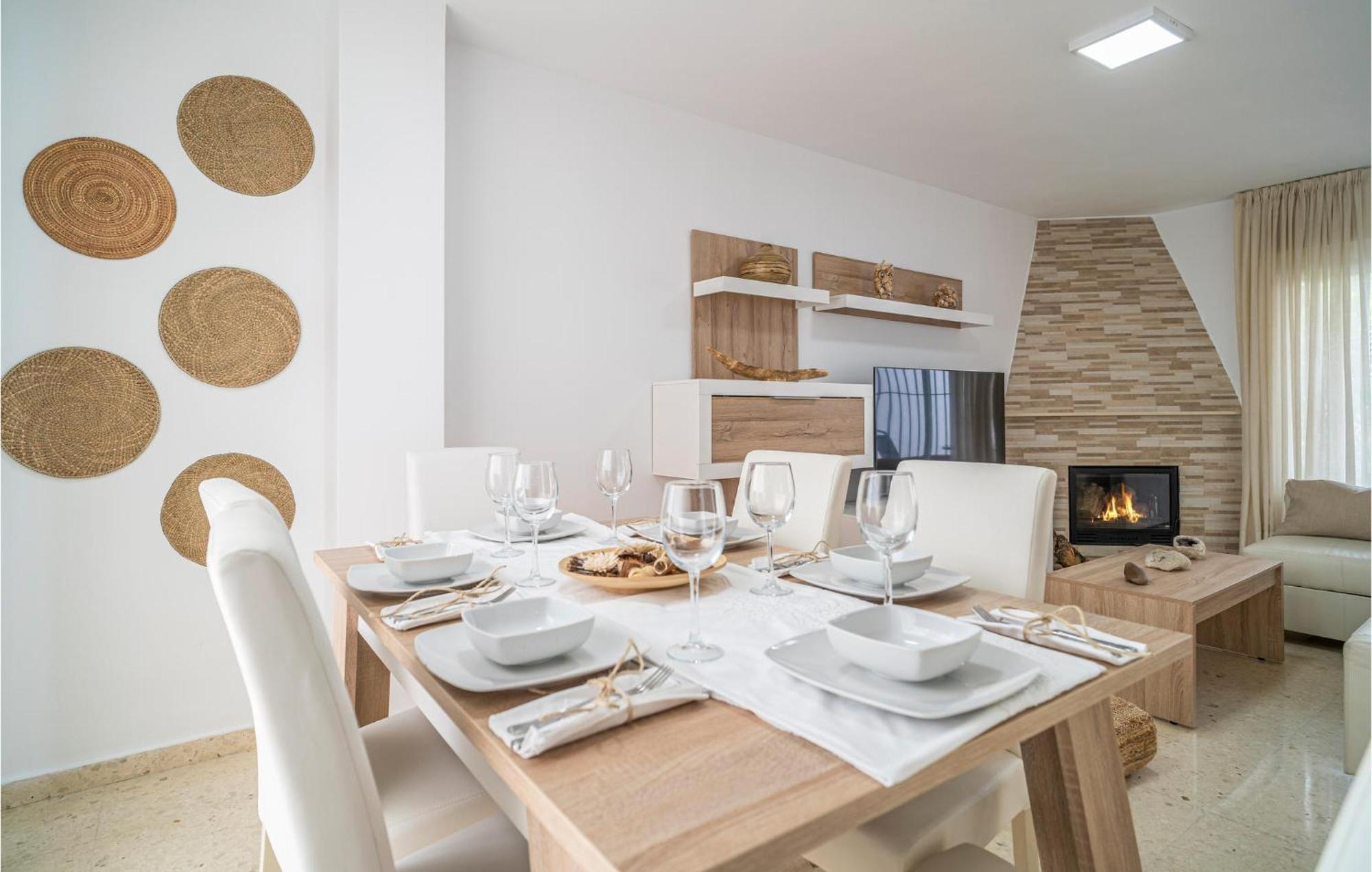 Nice Home In Velez-Malaga With Wifi 외부 사진